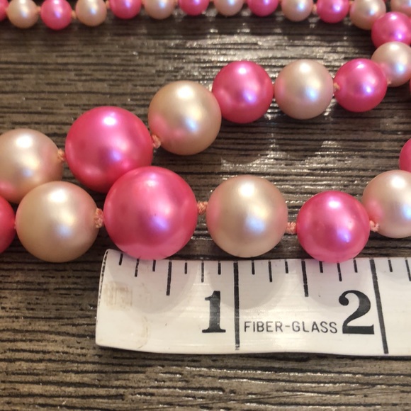 Vintage Double Stand Faux Pearls Pink & Cream Made in Japan - Picture 7 of 16